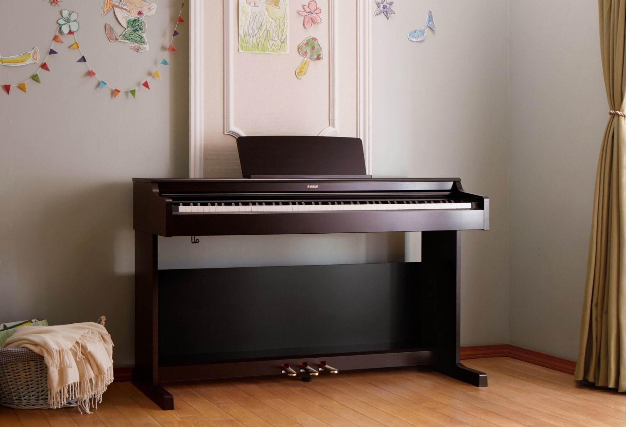 Yamaha Arius YDP-165