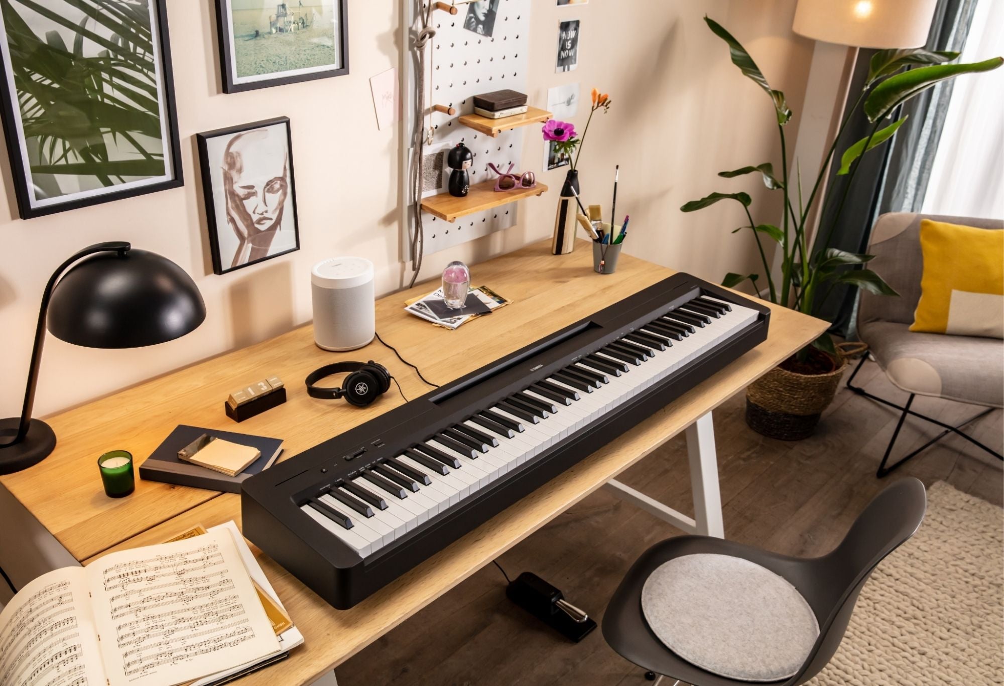 Yamaha P-145B Digital Piano