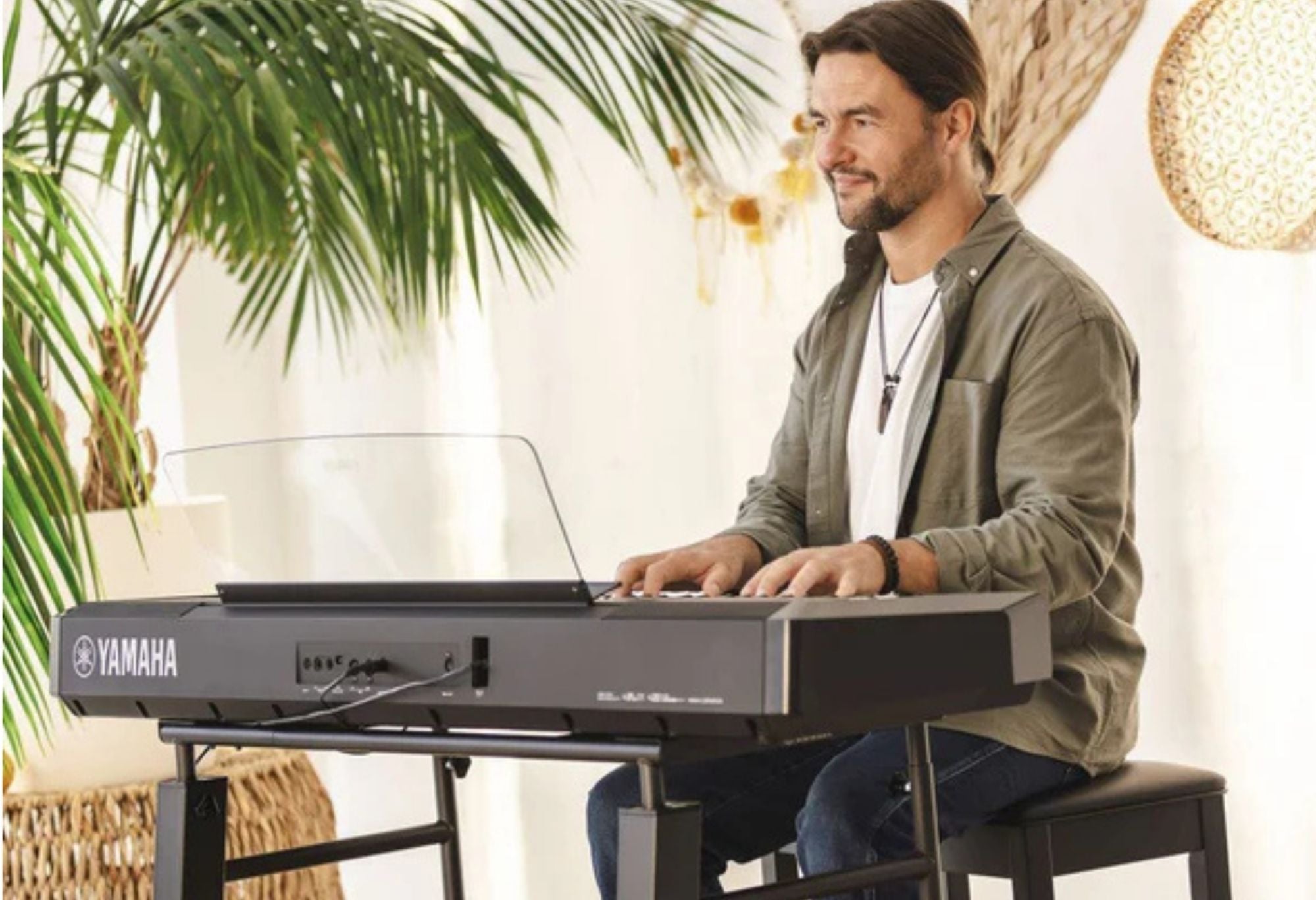 Yamaha P525B ( includes Stand, Pedals & Stool)